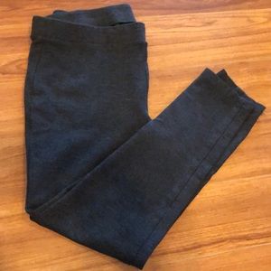 Dark gray legging worn only a couple times.
